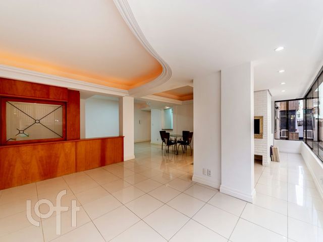 Apartamento com 113m², 3 dormitórios, 1 suíte, 1 vaga, Bela Vista em Porto Alegre