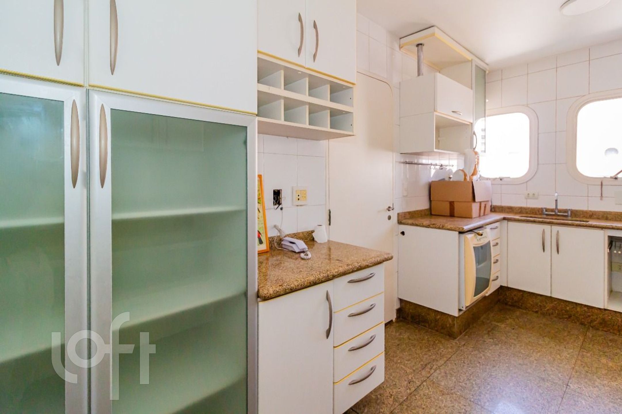 Apartamento à venda com 4 quartos, 177m² - Foto 46