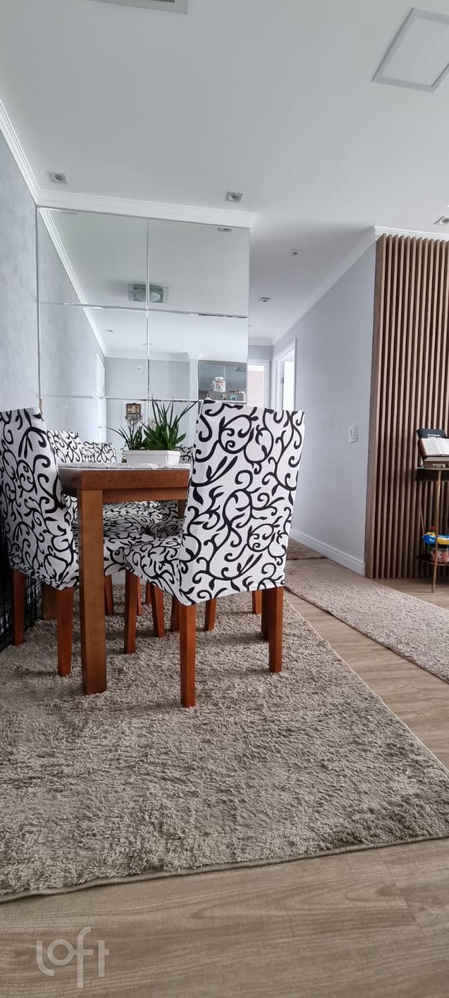 Apartamento à venda com 2 quartos, 47m² - Foto 4