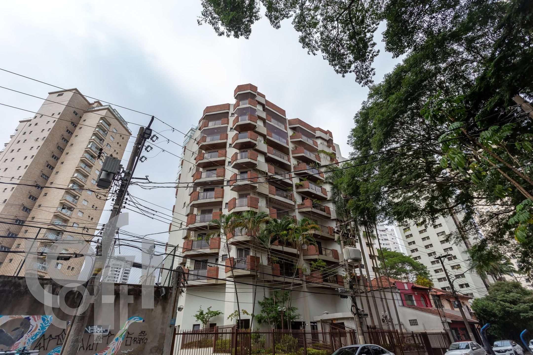 Imagem da propriedade PU5o02uf 33