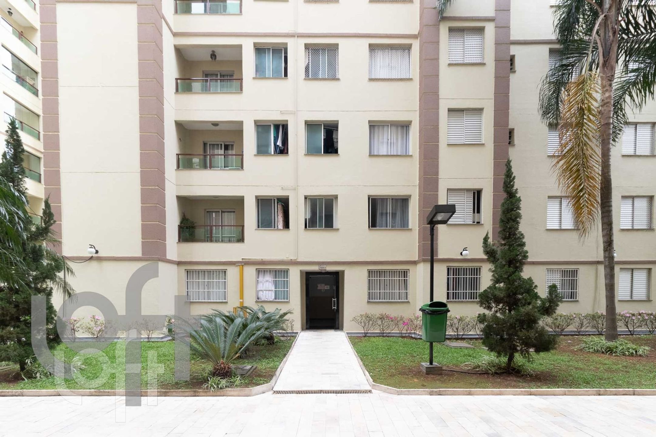 Apartamento à venda com 2 quartos, 50m² - Foto 27