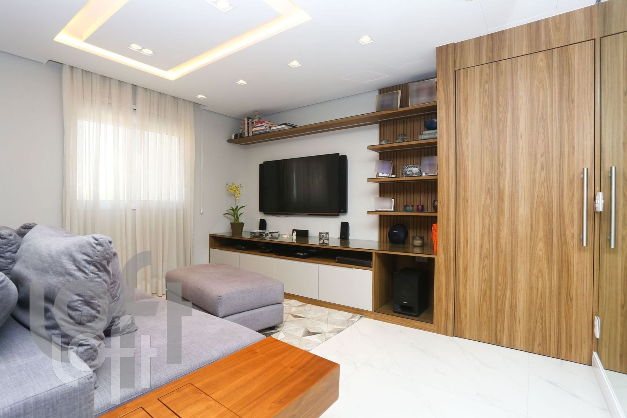 Apartamento à venda em Vila Romana com 250 m², 3 q