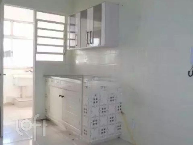 Apartamento com 74m², 2 dormitórios, 1 vaga, Petrópolis em Porto Alegre