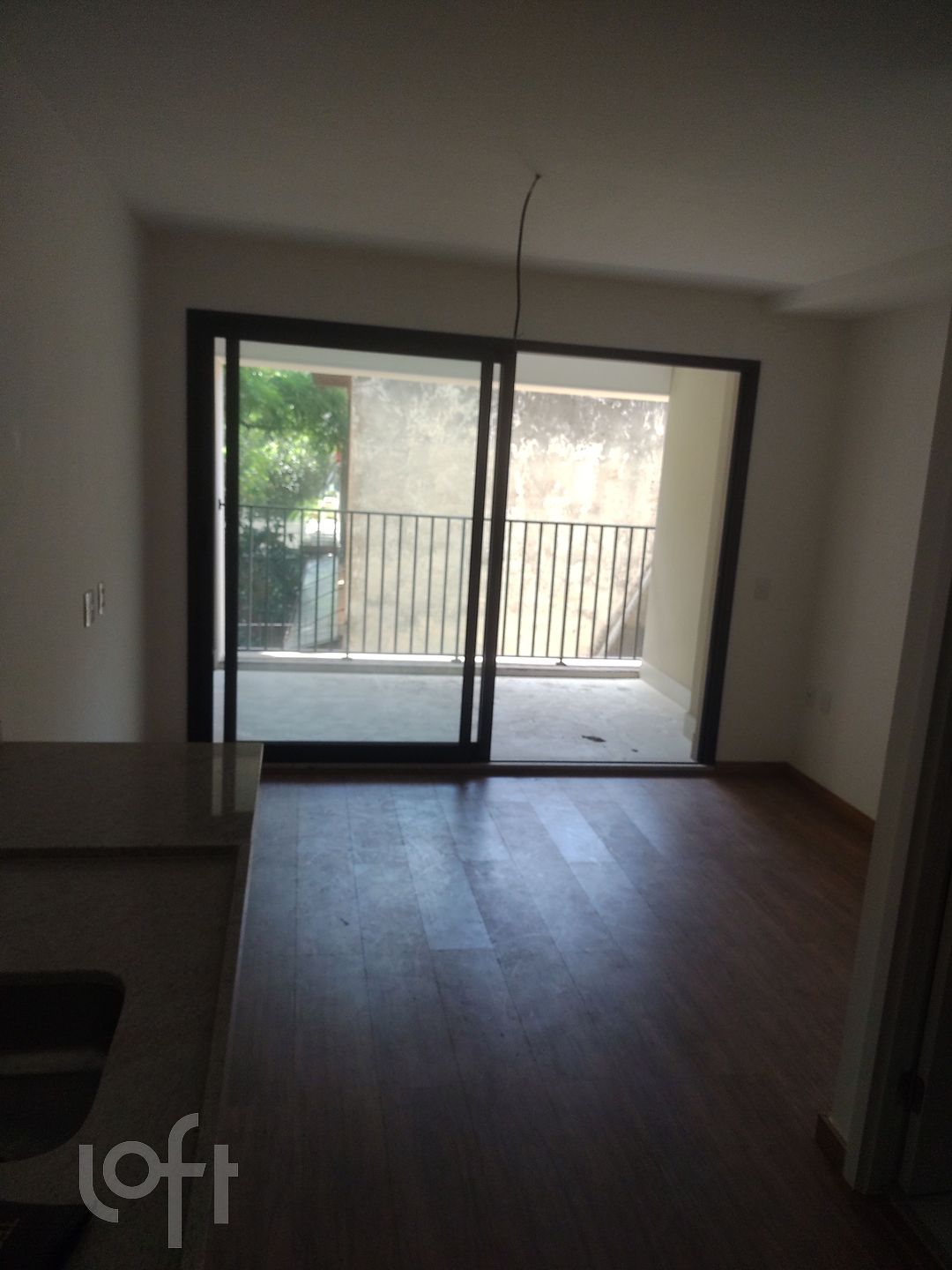 Apartamento à venda com 1 quarto, 28m² - Foto 1