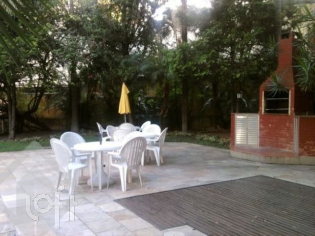 Apartamento com 88m², 2 dormitórios, 1 suíte, 1 vaga, Bela Vista em Porto Alegre