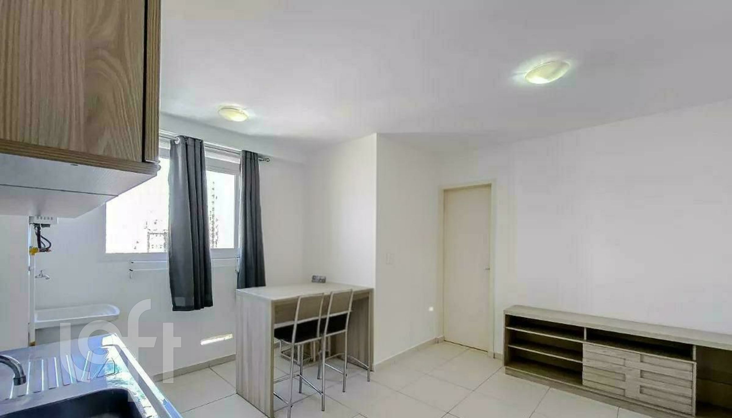 Apartamento à venda com 1 quarto, 33m² - Foto 1