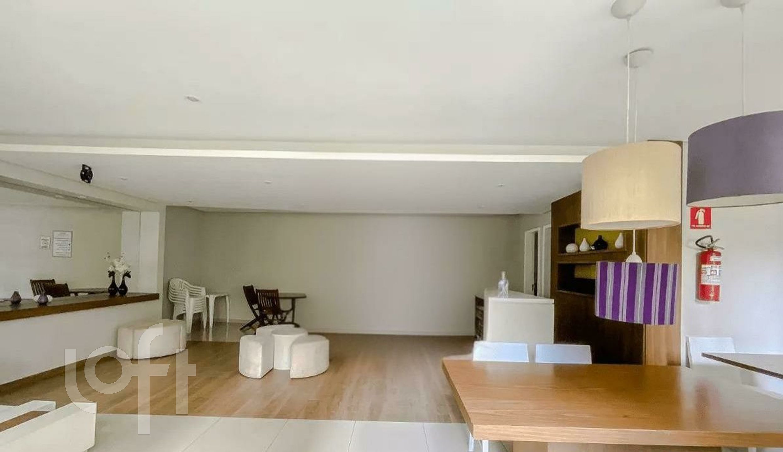 Apartamento à venda com 1 quarto, 33m² - Foto 18