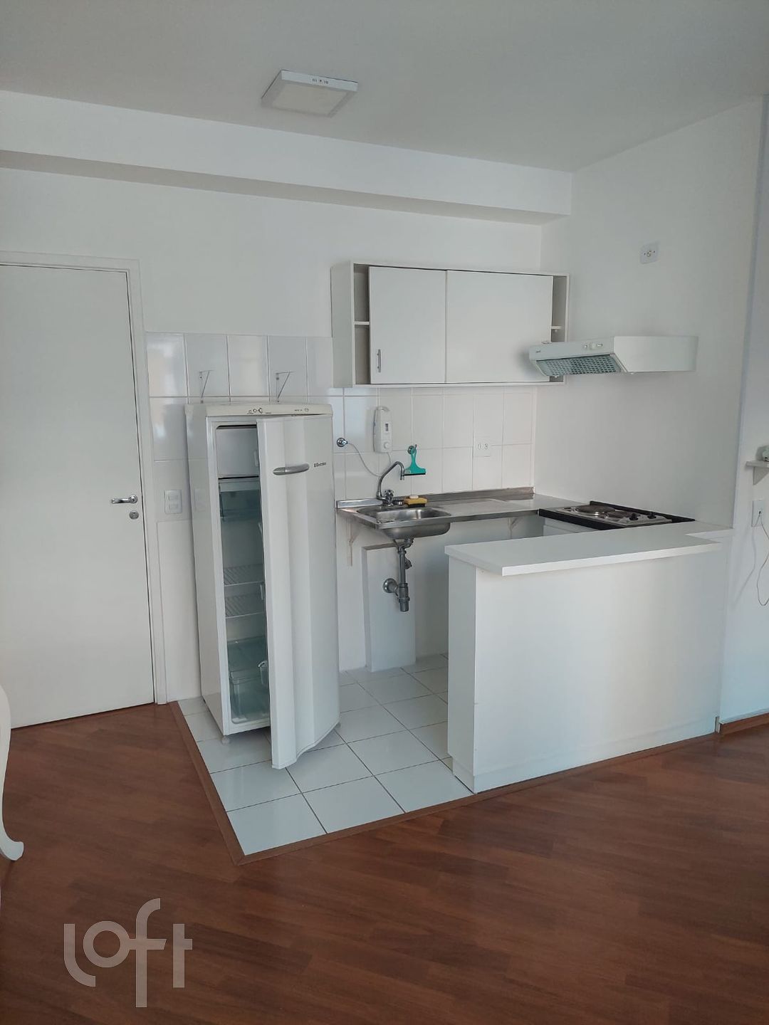 Apartamento à venda com 1 quarto, 28m² - Foto 4