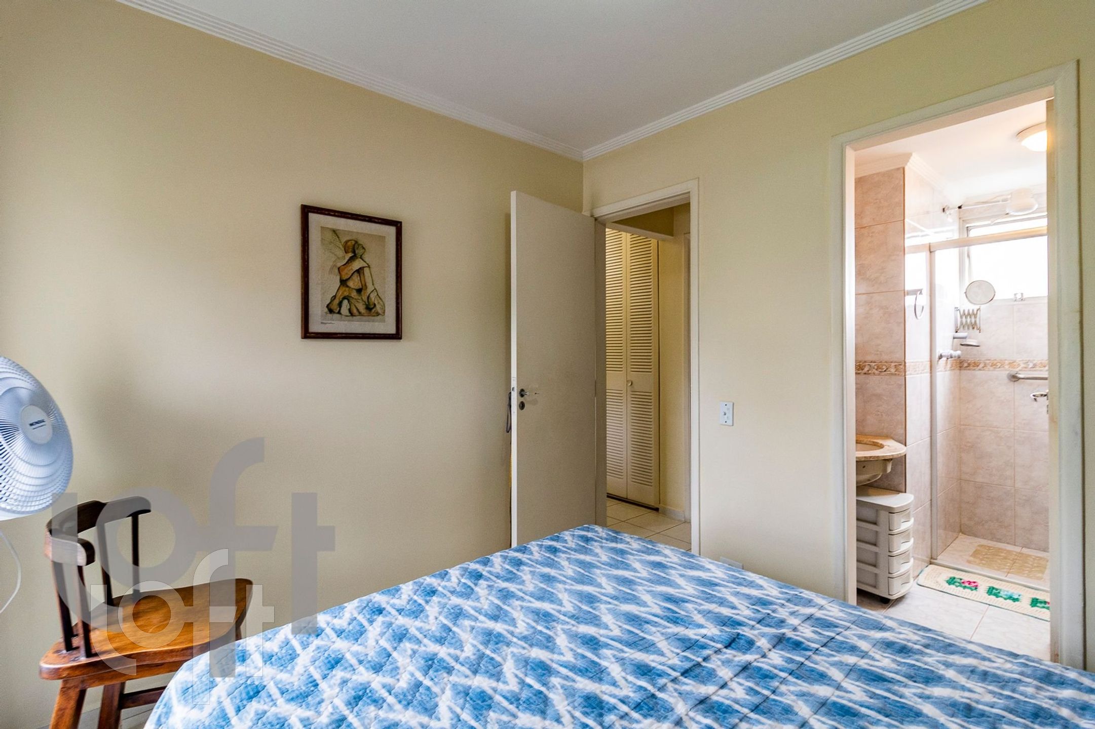 Apartamento à venda com 3 quartos, 70m² - Foto 4