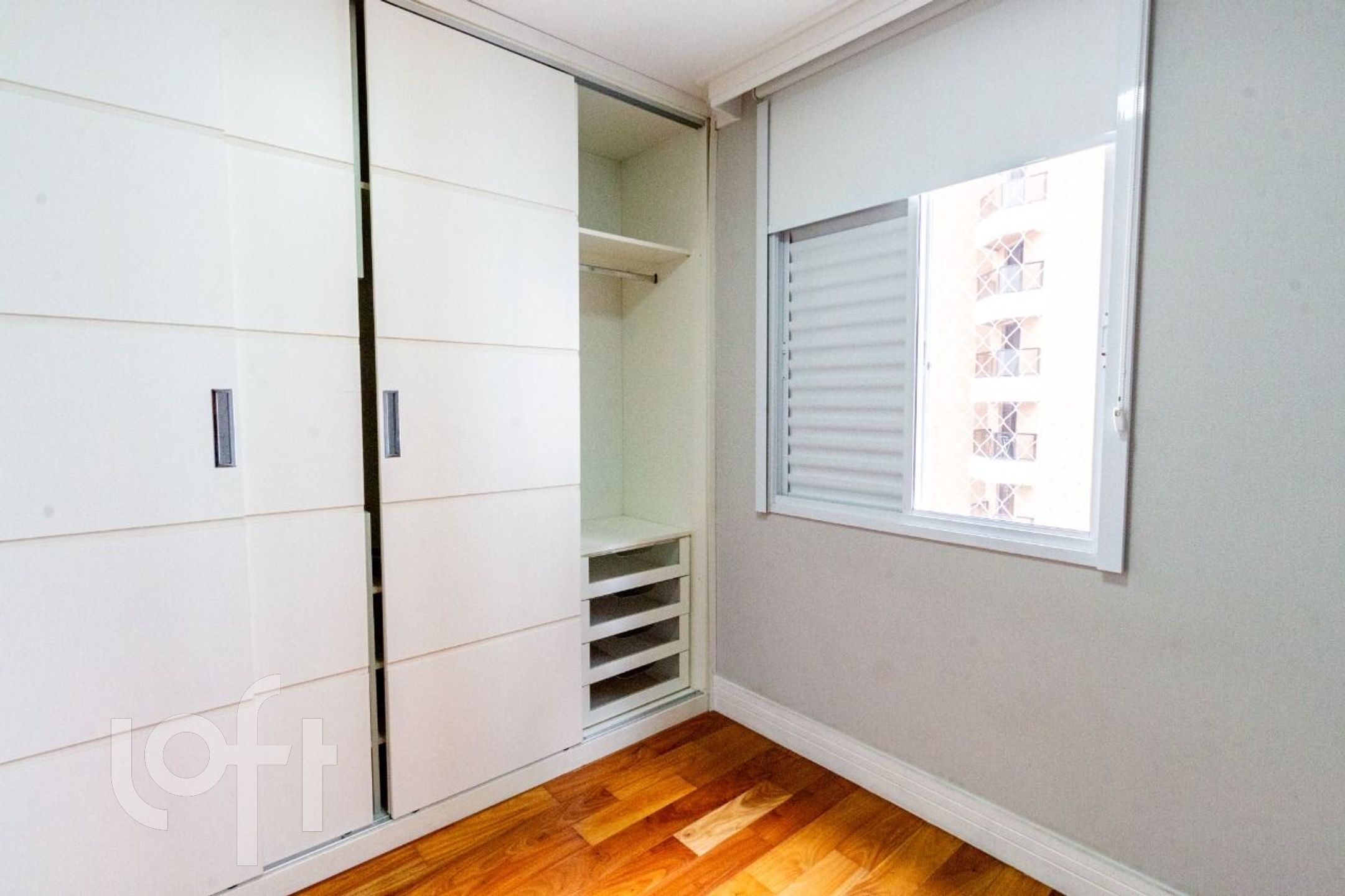 Apartamento à venda com 2 quartos, 82m² - Foto 11