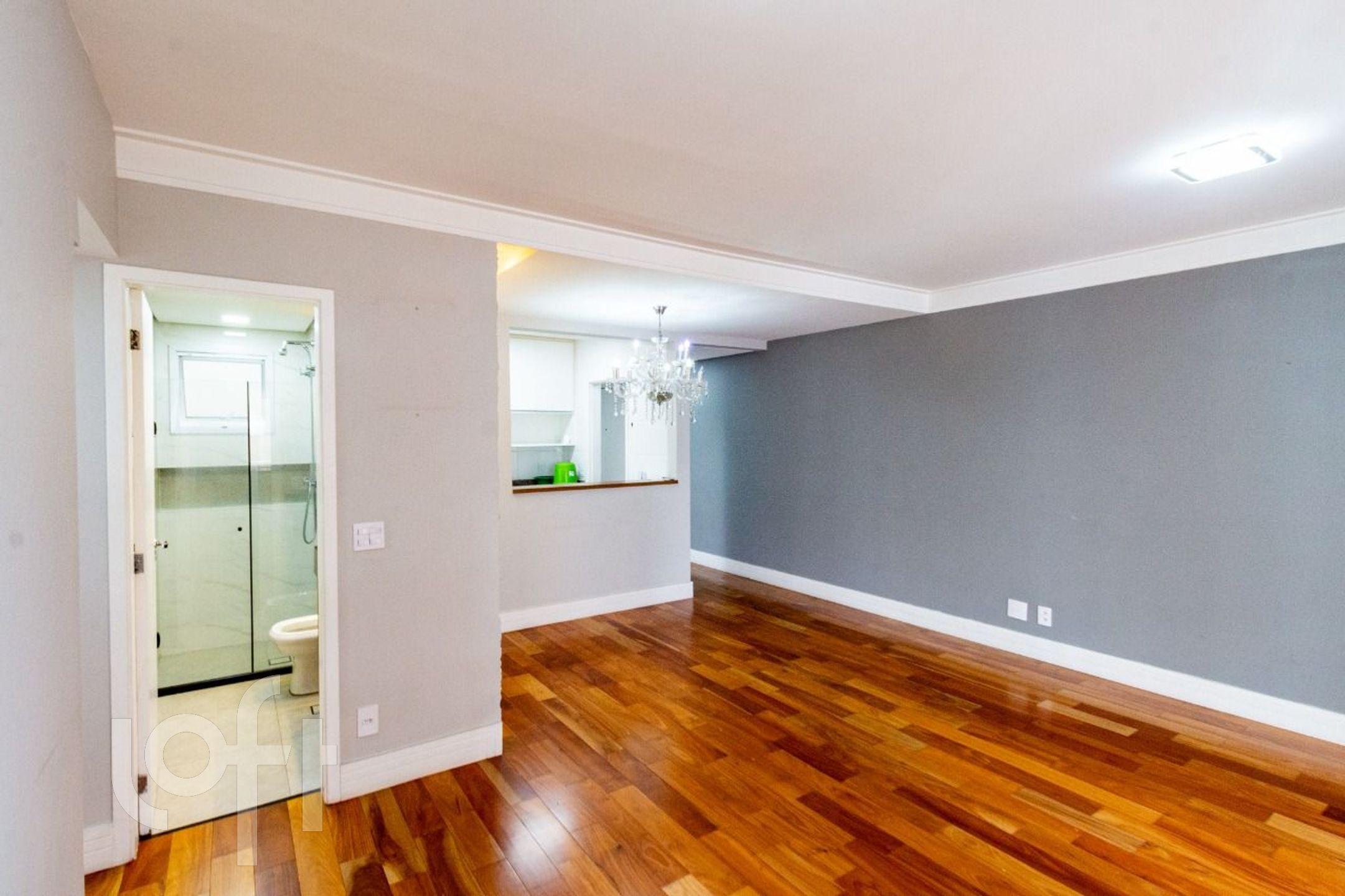 Apartamento à venda com 2 quartos, 82m² - Foto 2