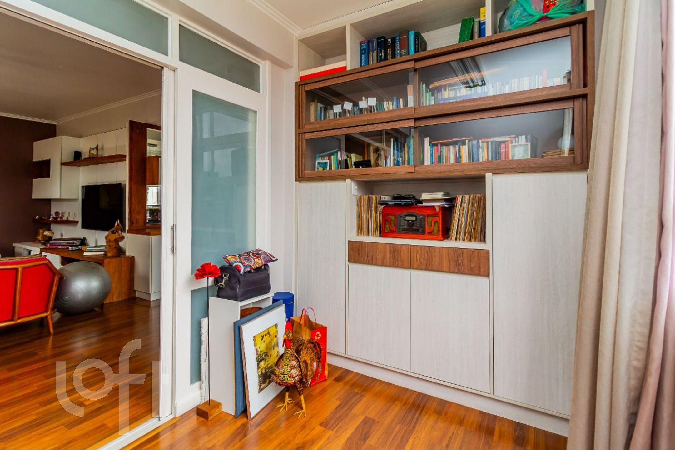 Apartamento à venda com 3 quartos, 156m² - Foto 6