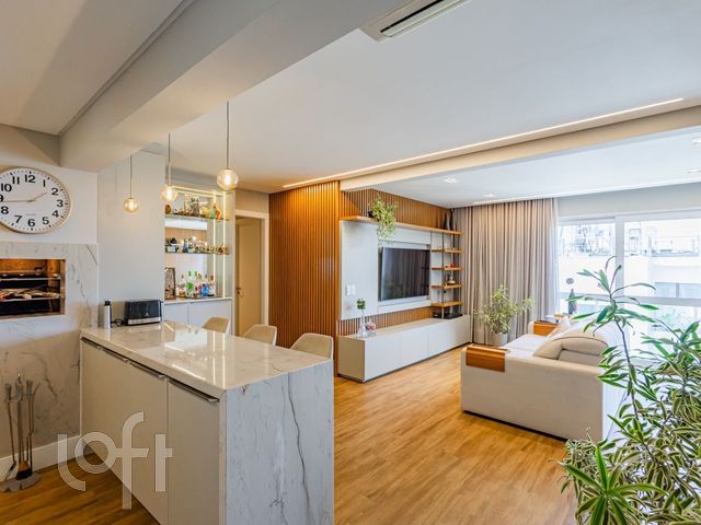 Apartamento com 97m², 3 dormitórios, 2 suítes, 2 vagas, Boa Vista em Porto Alegre