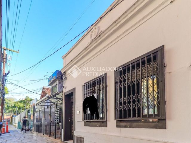 Casa com 200m², 3 dormitórios, Menino Deus em Porto Alegre