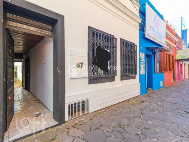 Casa com 200m², 3 dormitórios, Menino Deus em Porto Alegre