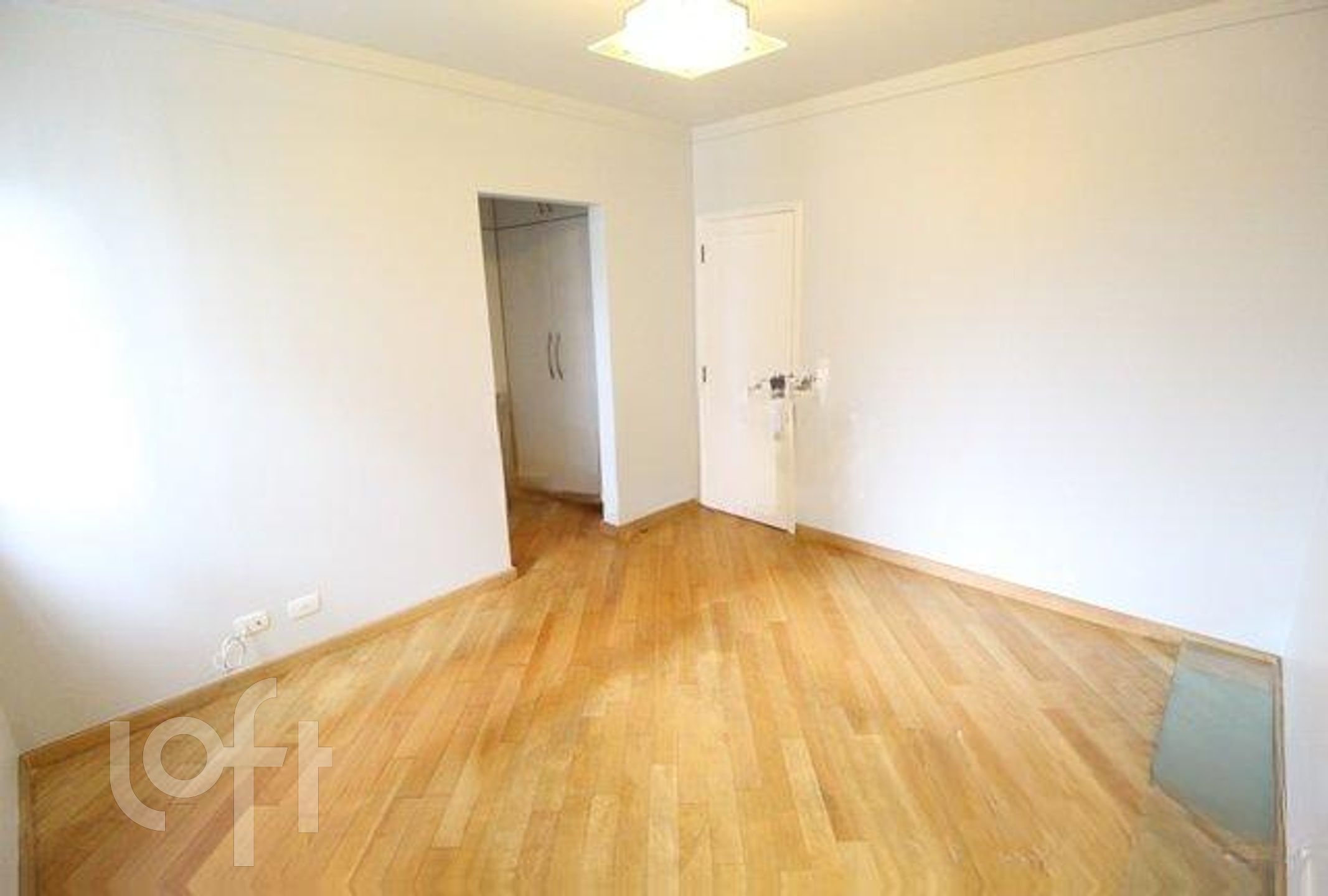 Apartamento à venda com 3 quartos, 125m² - Foto 7