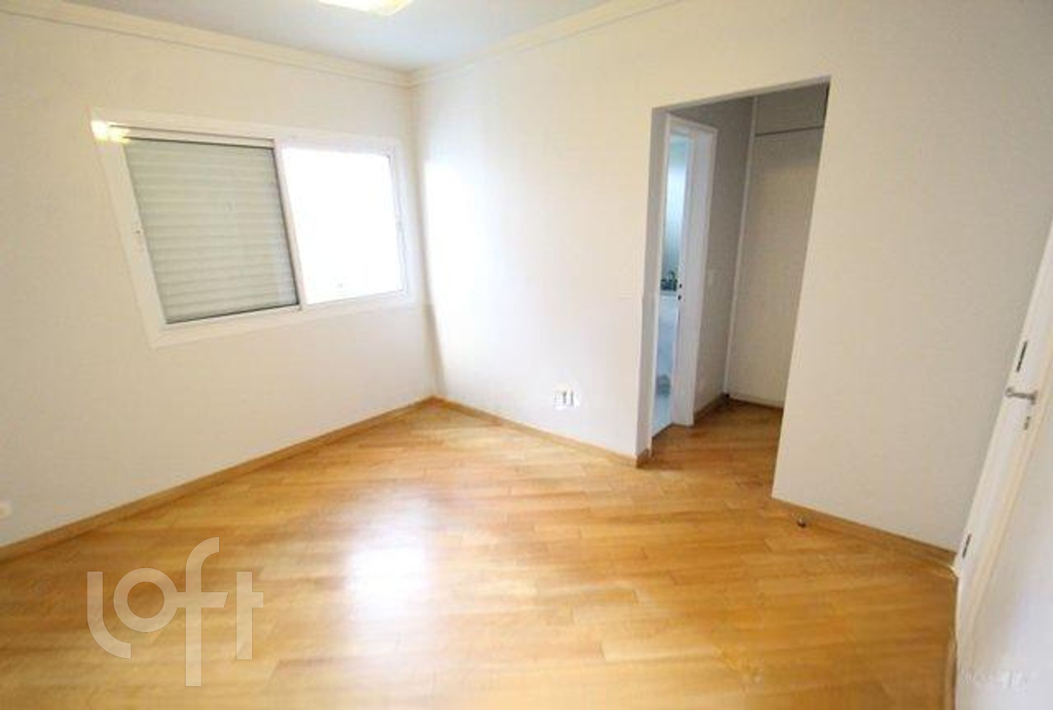 Apartamento à venda com 3 quartos, 125m² - Foto 10