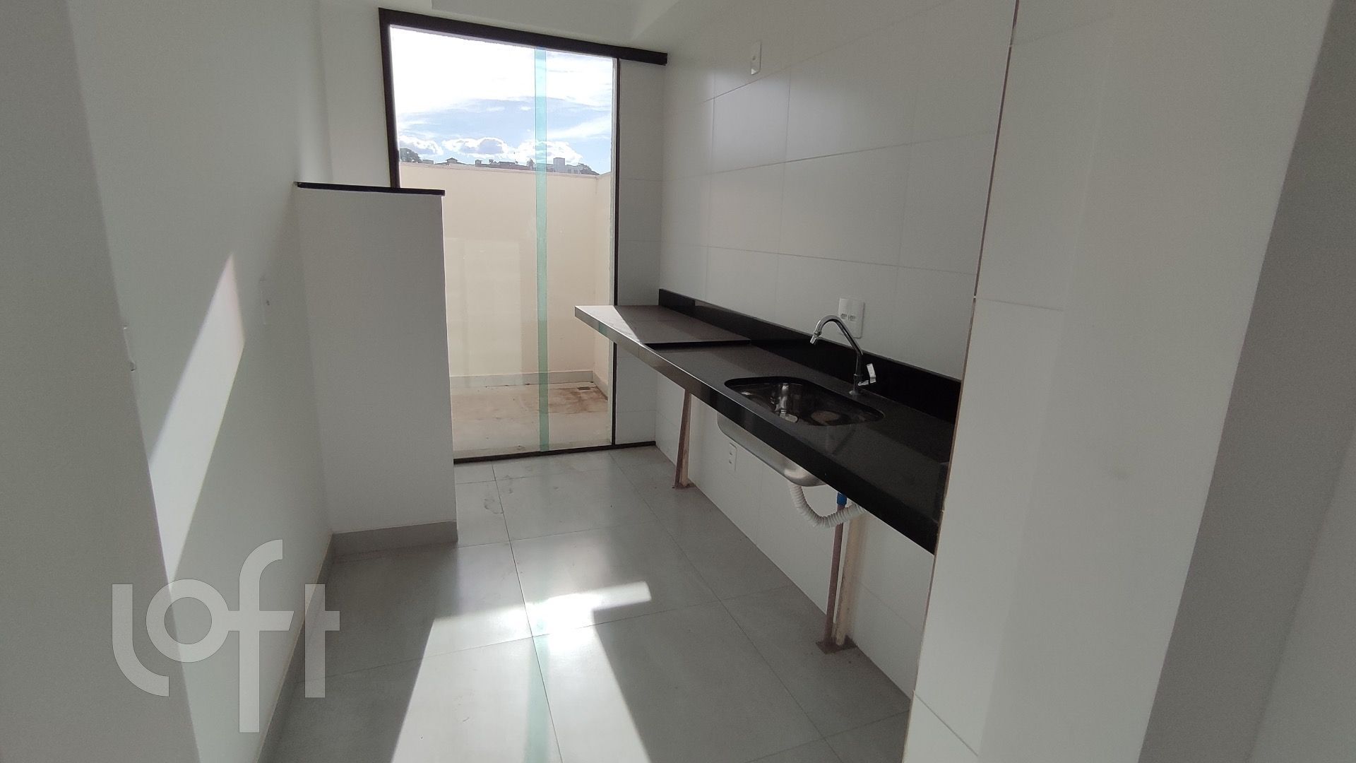 Apartamento à venda com 2 quartos, 50m² - Foto 15