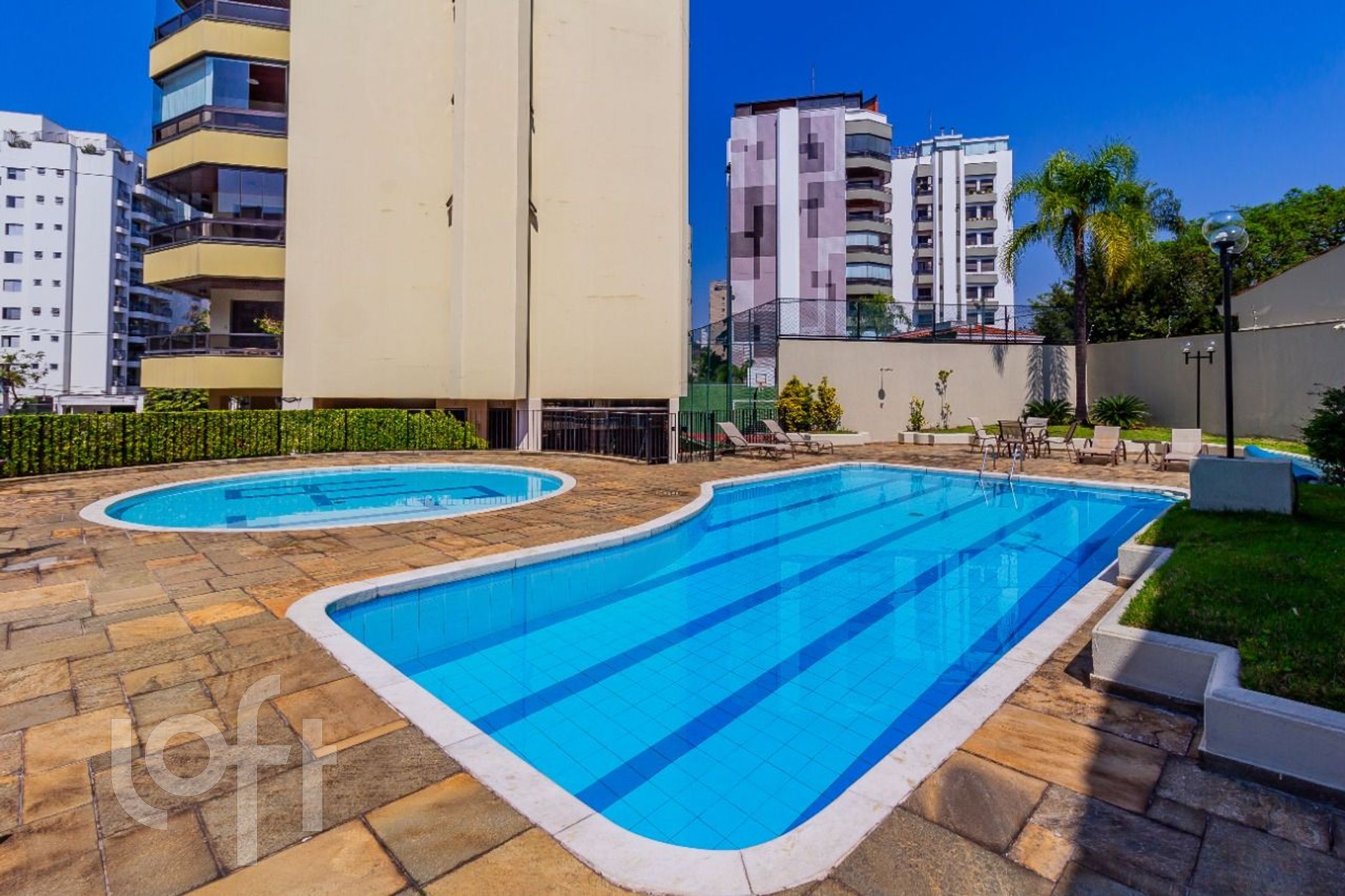 Apartamento à venda com 3 quartos, 400m² - Foto 90