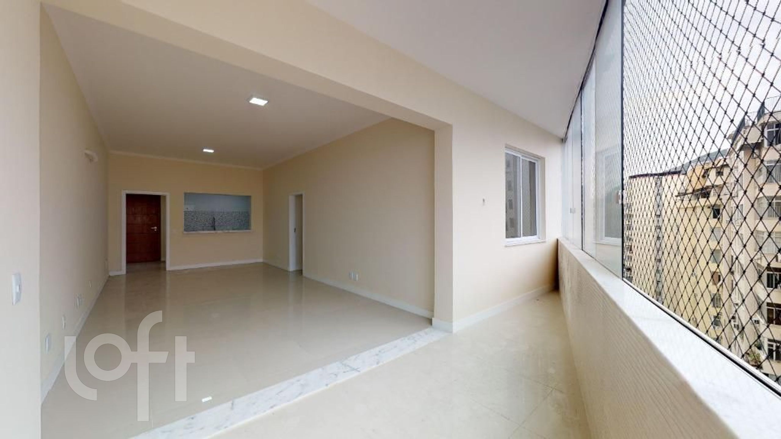 Apartamento à venda com 3 quartos, 120m² - Foto 1