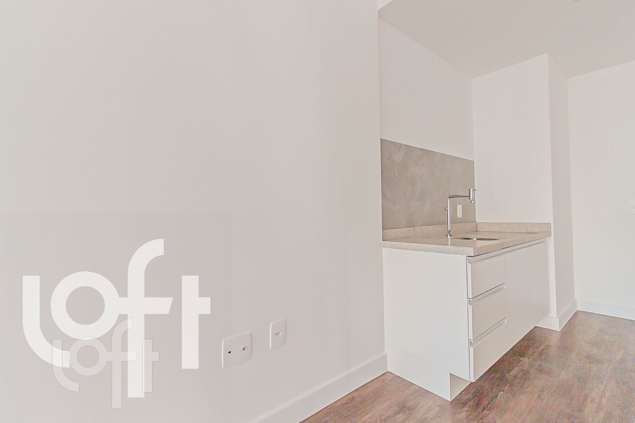 Apartamento à venda com 1 quarto, 38m² - Foto 13