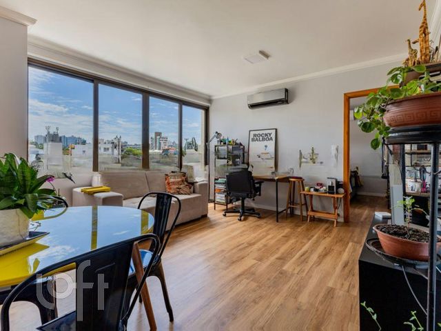 Apartamento com 55m², 1 dormitório, 1 vaga, Jardim Botânico em Porto Alegre