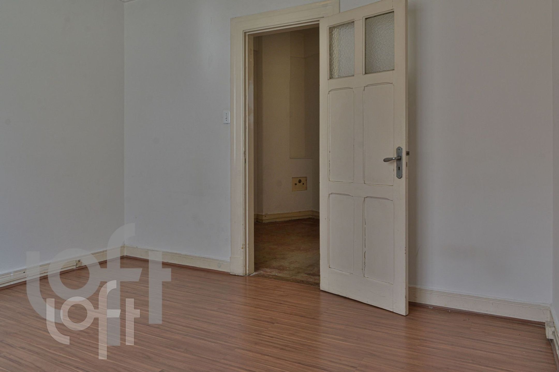 Apartamento à venda com 2 quartos, 130m² - Foto 13