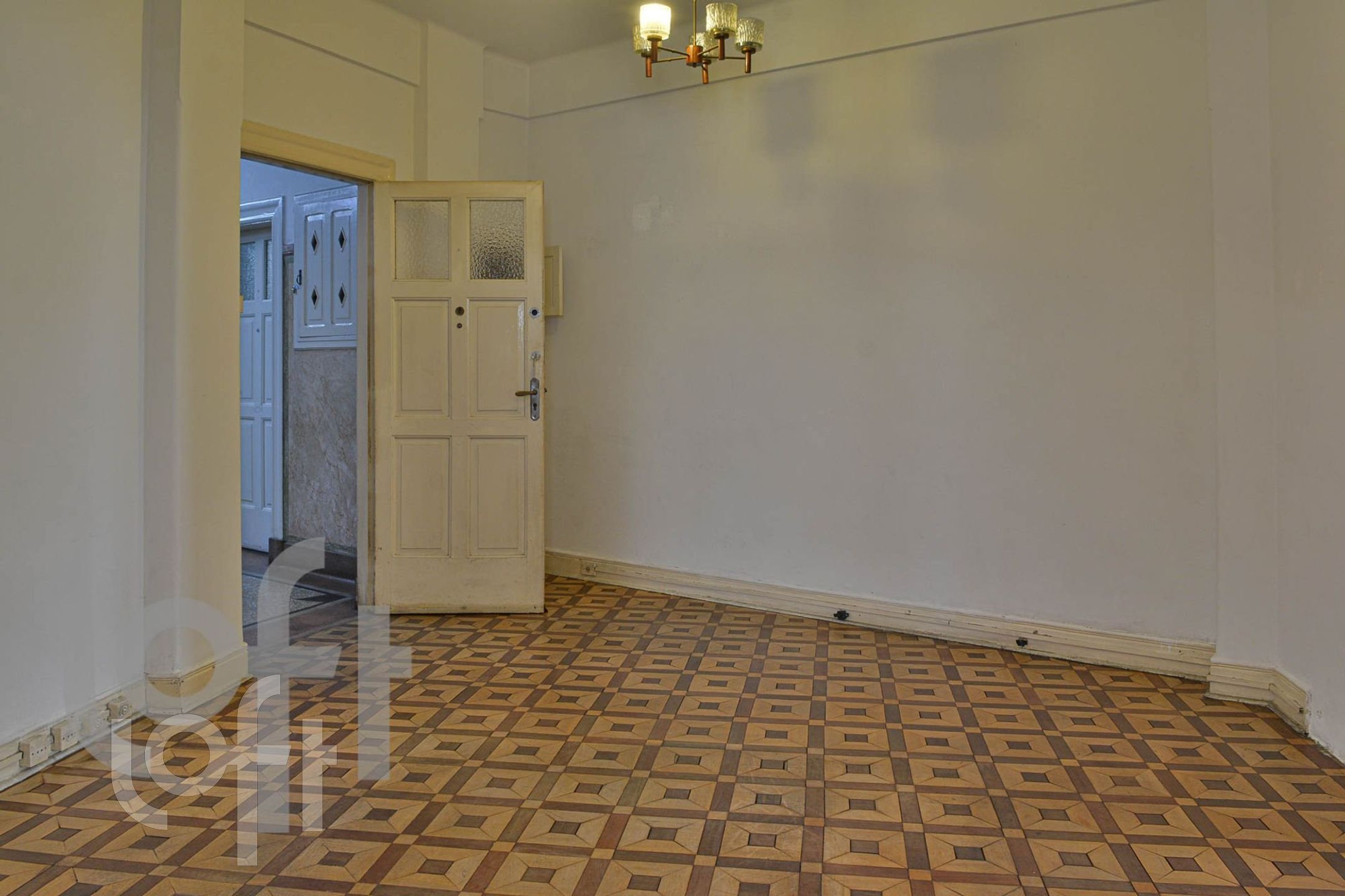 Apartamento à venda com 2 quartos, 130m² - Foto 23