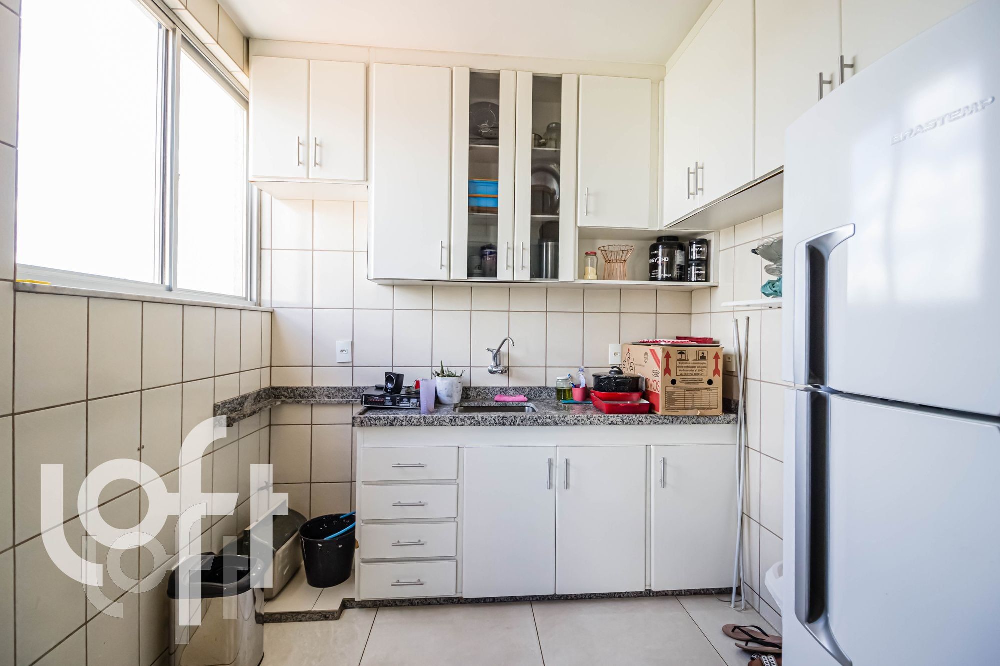 Apartamento à venda com 4 quartos, 196m² - Foto 16