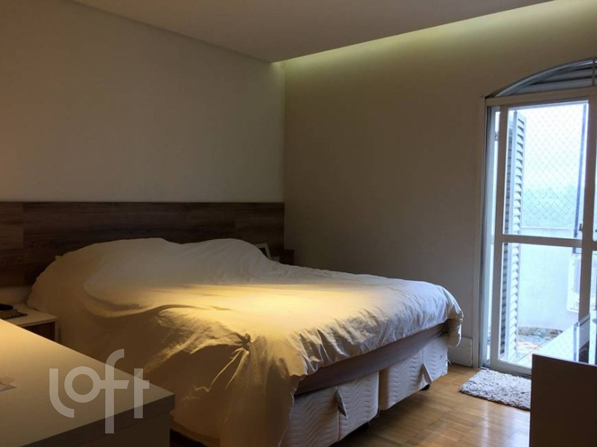 Apartamento à venda com 3 quartos, 211m² - Foto 10