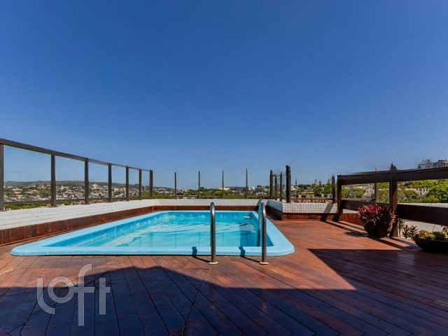 Apartamento com 280m², 3 dormitórios, 1 suíte, 3 vagas, Três Figueiras em Porto Alegre