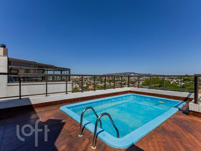 Apartamento com 280m², 3 dormitórios, 1 suíte, 3 vagas, Três Figueiras em Porto Alegre