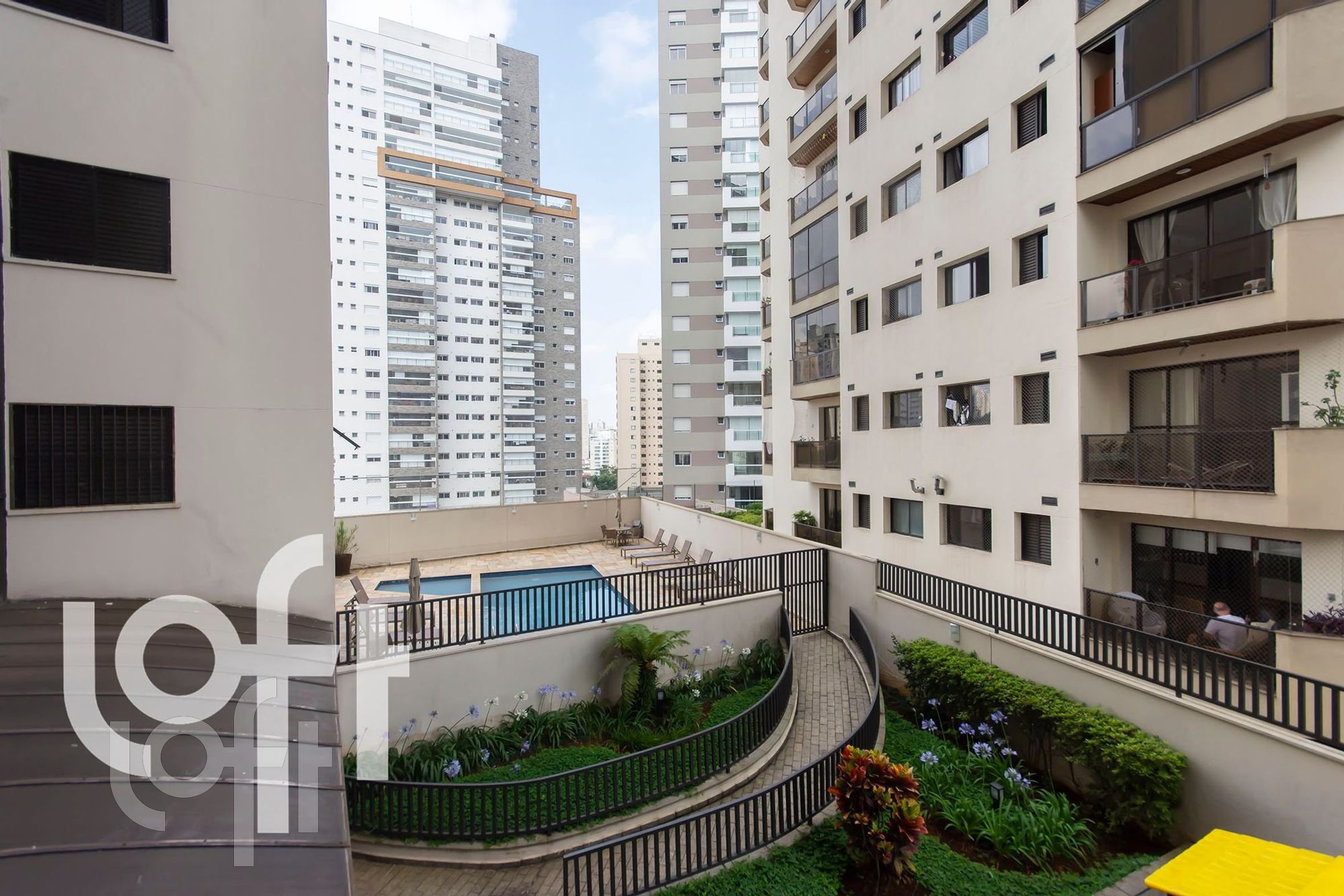 Apartamento à venda com 4 quartos, 109m² - Foto 38