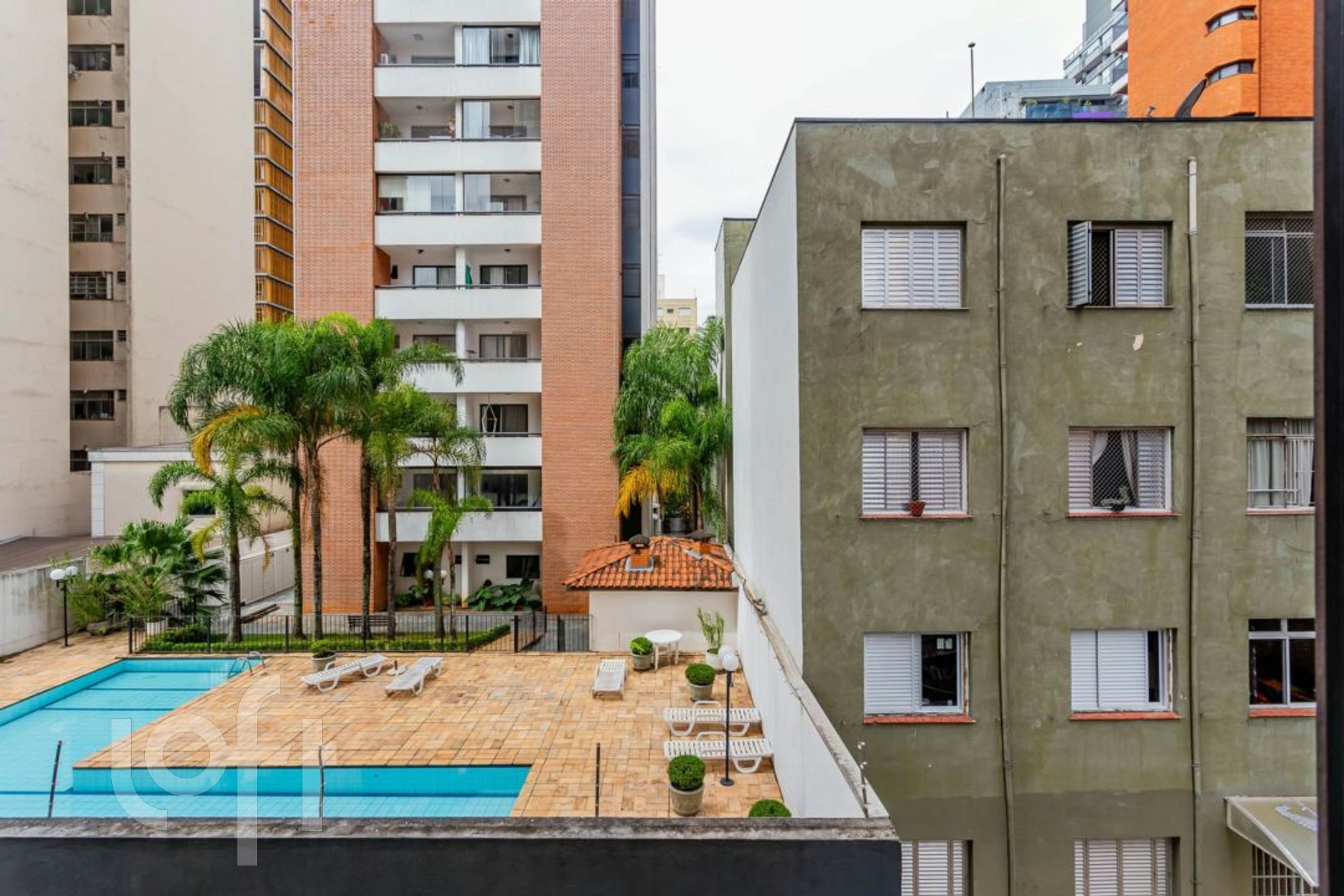 Apartamento à venda com 1 quarto, 30m² - Foto 6