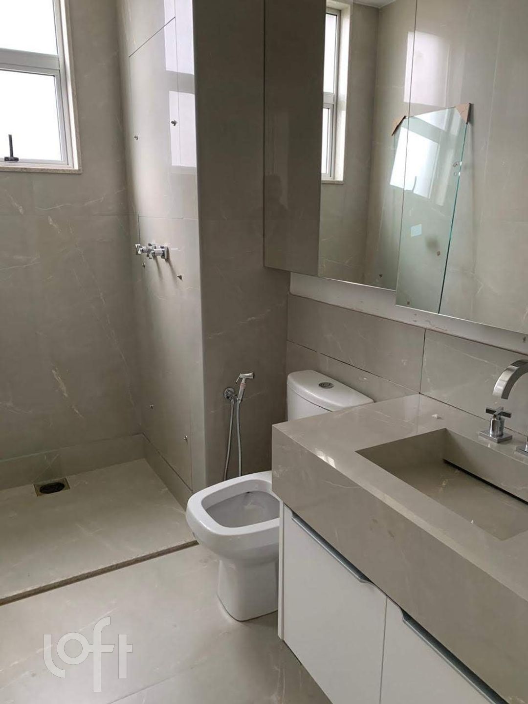 Apartamento à venda com 4 quartos, 282m² - Foto 10