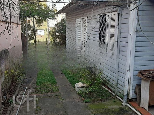 Casa com 451m², 2 dormitórios, Cristo Redentor em Porto Alegre