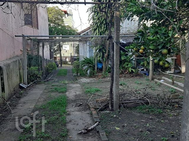 Casa com 451m², 2 dormitórios, Cristo Redentor em Porto Alegre