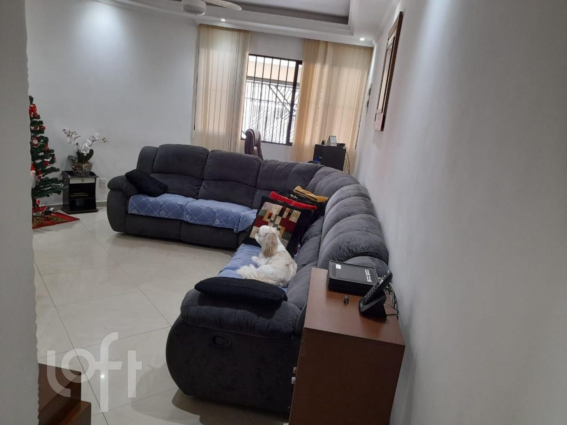 Casa de Condomínio à venda com 3 quartos, 140m² - Foto 1