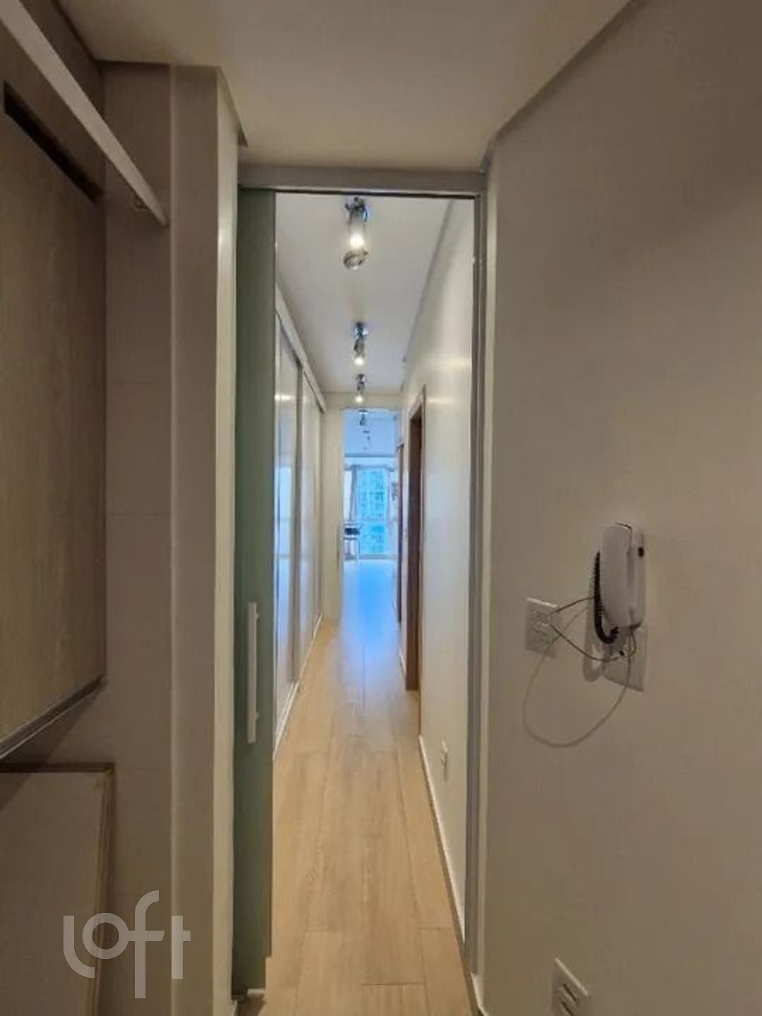 Apartamento à venda com 2 quartos, 36m² - Foto 14