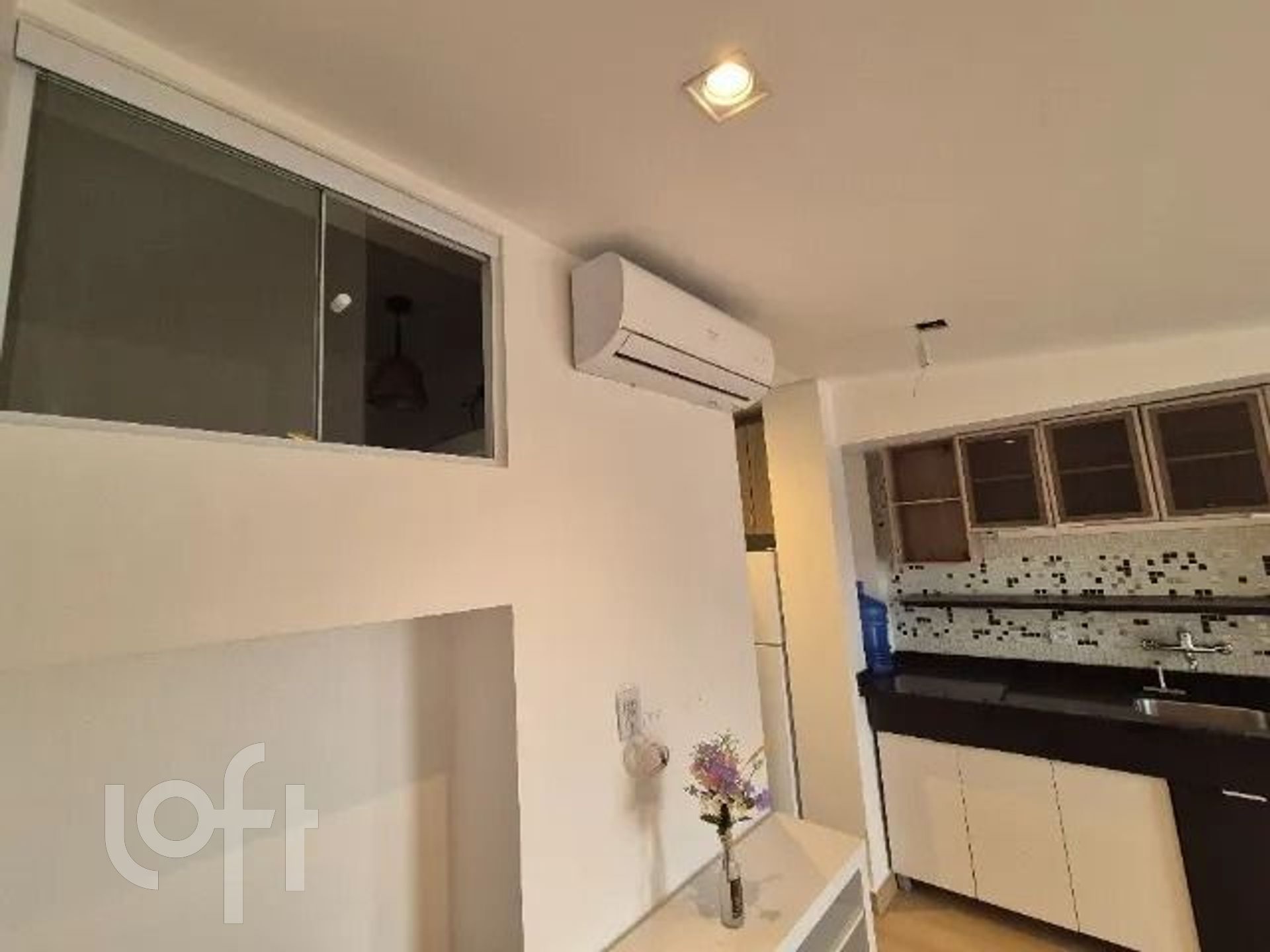 Apartamento à venda com 2 quartos, 36m² - Foto 4