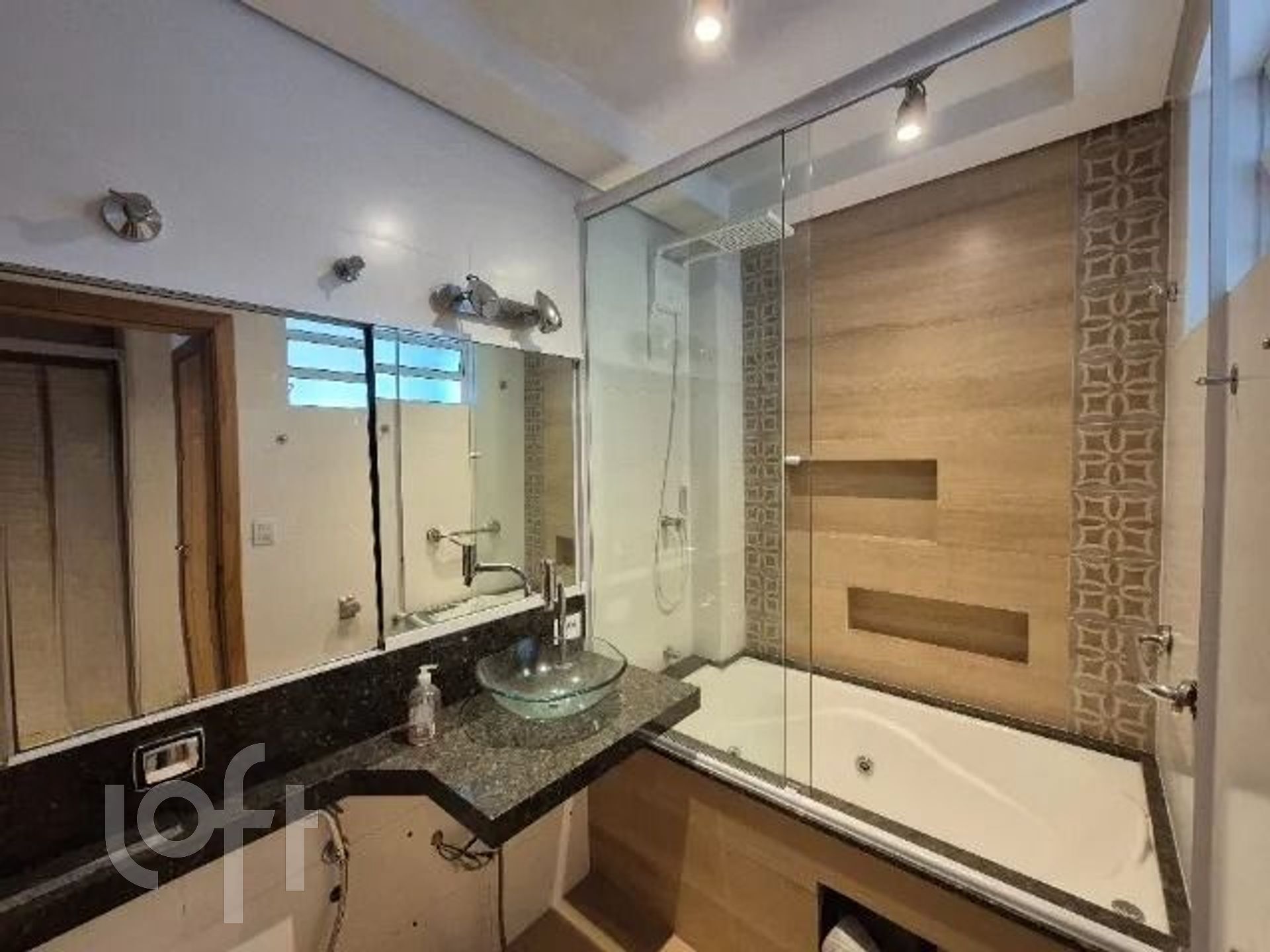 Apartamento à venda com 2 quartos, 36m² - Foto 18