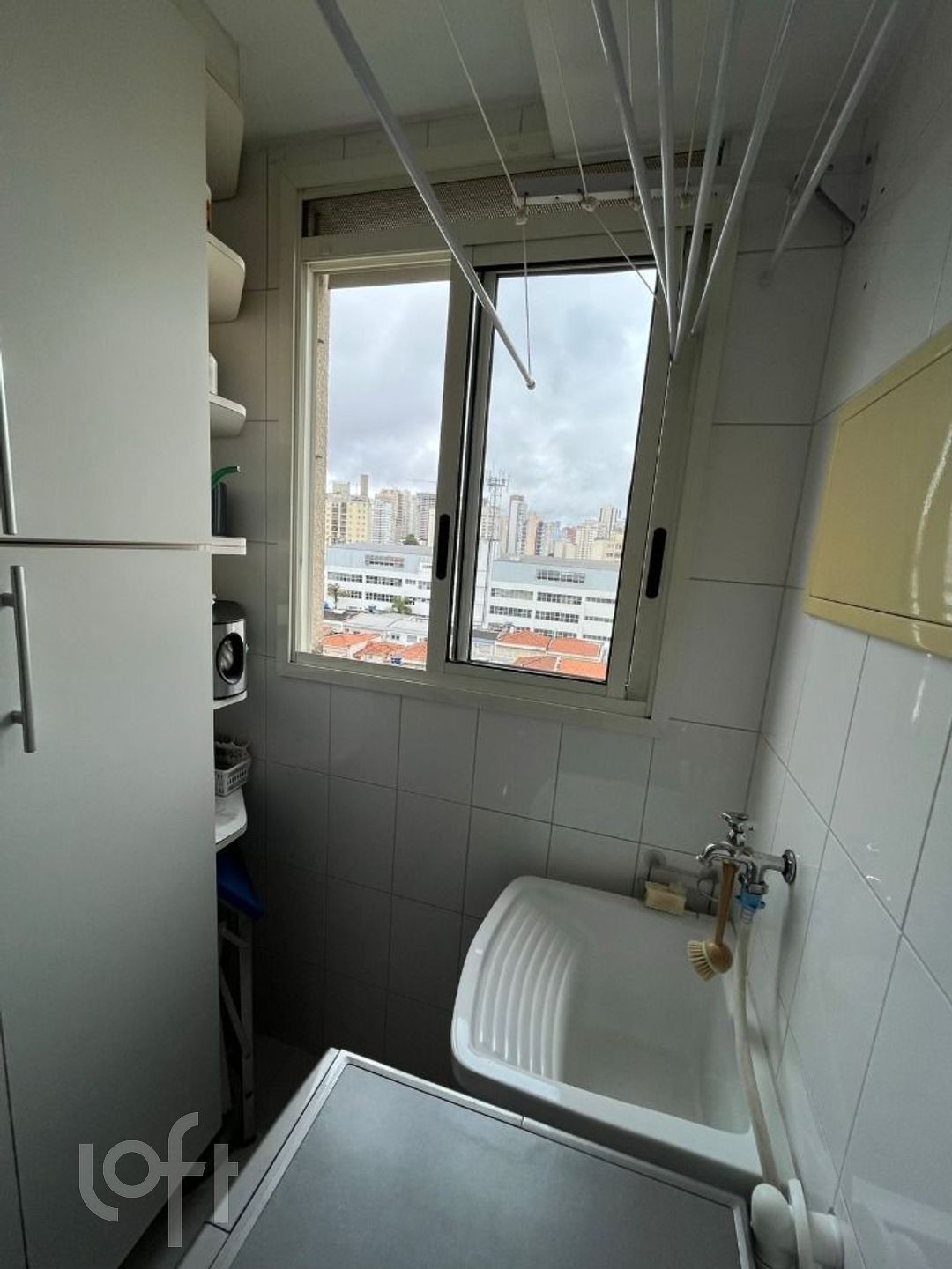 Apartamento à venda com 1 quarto, 42m² - Foto 24