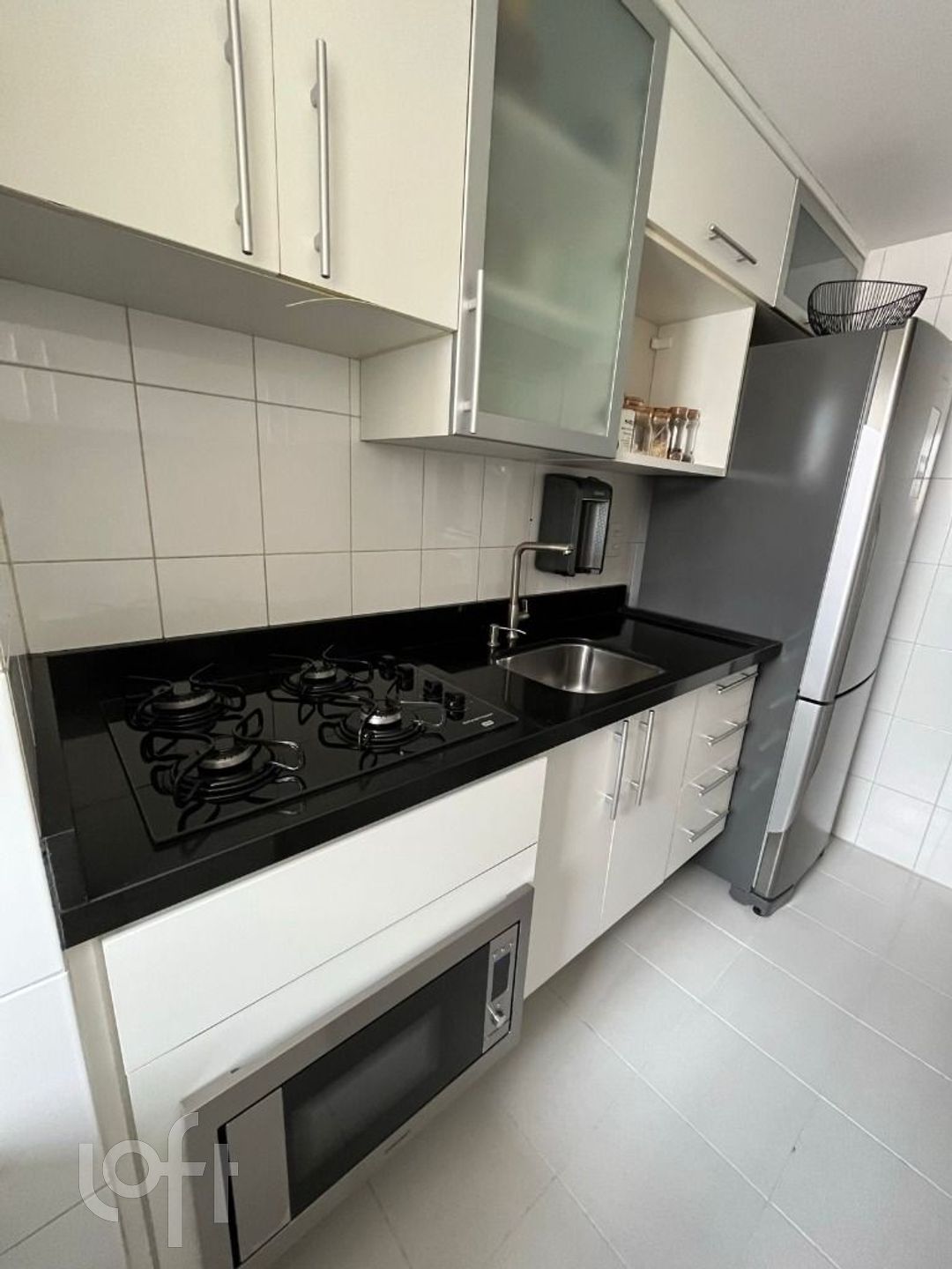 Apartamento à venda com 1 quarto, 42m² - Foto 29