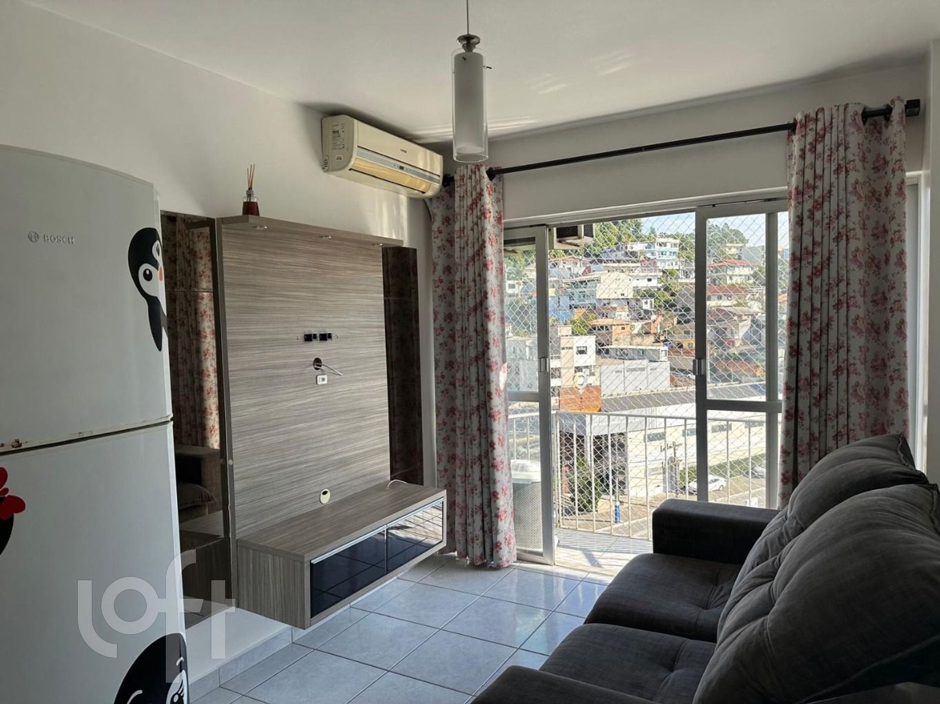 Apartamento à venda em Pioneiros com 42 m², 1 quarto, 1 vaga