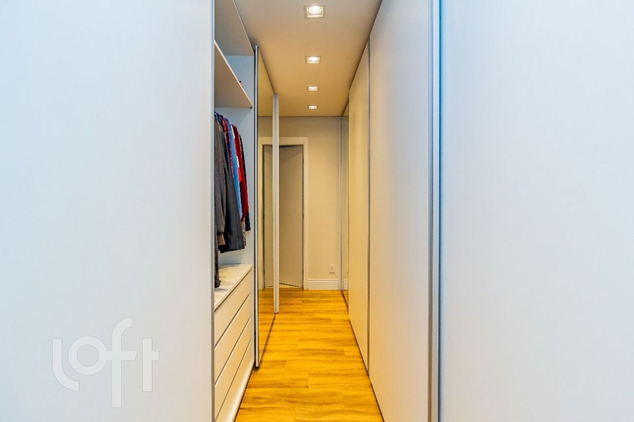 Apartamento à venda com 3 quartos, 174m² - Foto 32