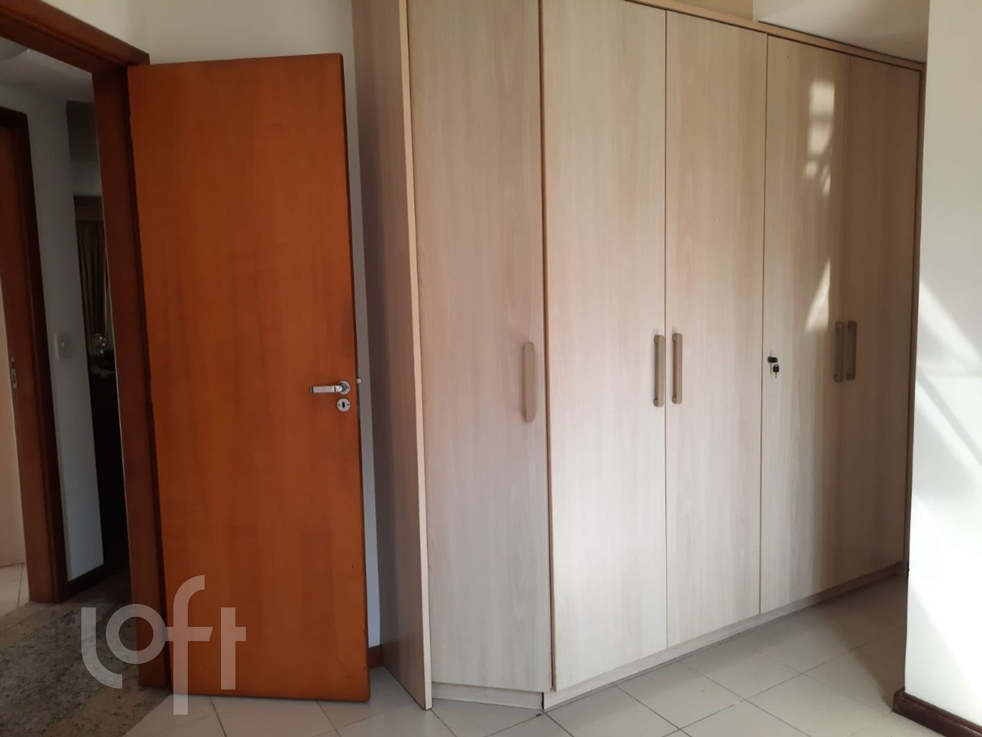 Apartamento à venda com 3 quartos, 92m² - Foto 9