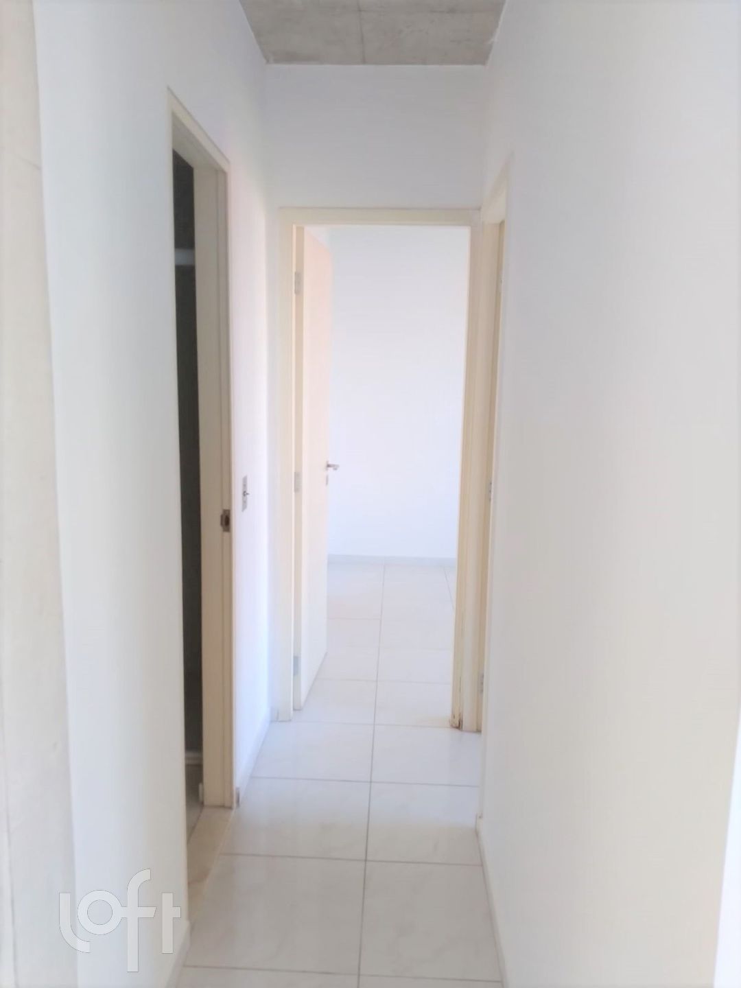 Apartamento à venda com 2 quartos, 69m² - Foto 5