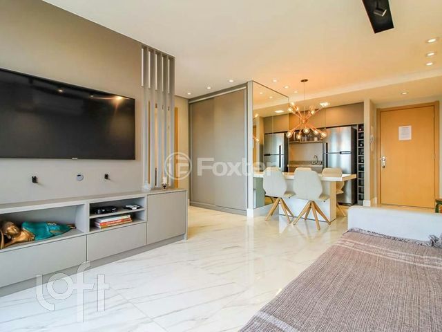 Apartamento com 45m², 1 dormitório, 1 suíte, 1 vaga, Petrópolis em Porto Alegre