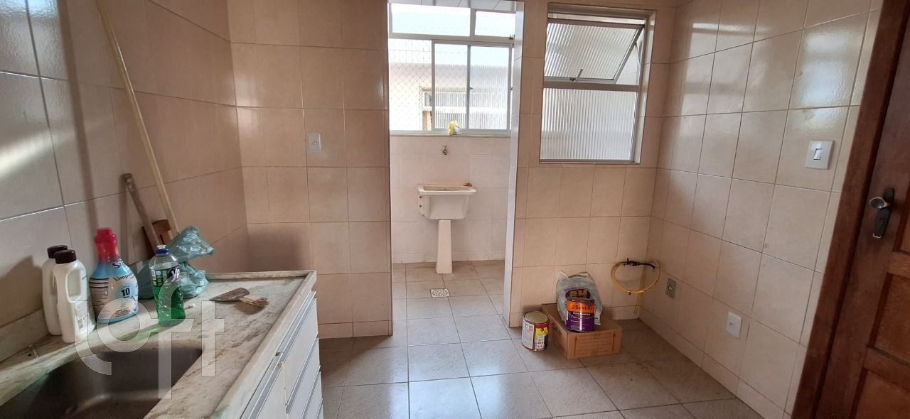 Apartamento à venda com 3 quartos, 90m² - Foto 17