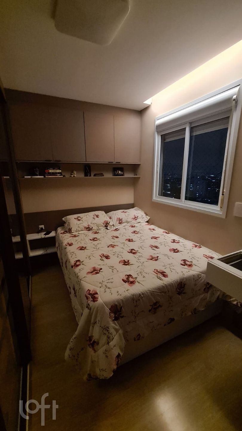 Apartamento à venda com 2 quartos, 66m² - Foto 3